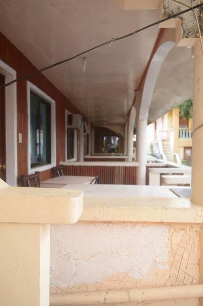 Alliyah'S Beach Resort Balabag  Extérieur photo